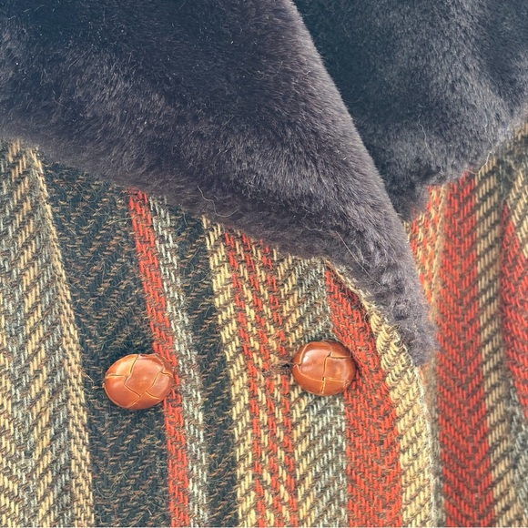 Vintage Wool Blend Herringbone Double Breasted Coat - Picture 7 of 11